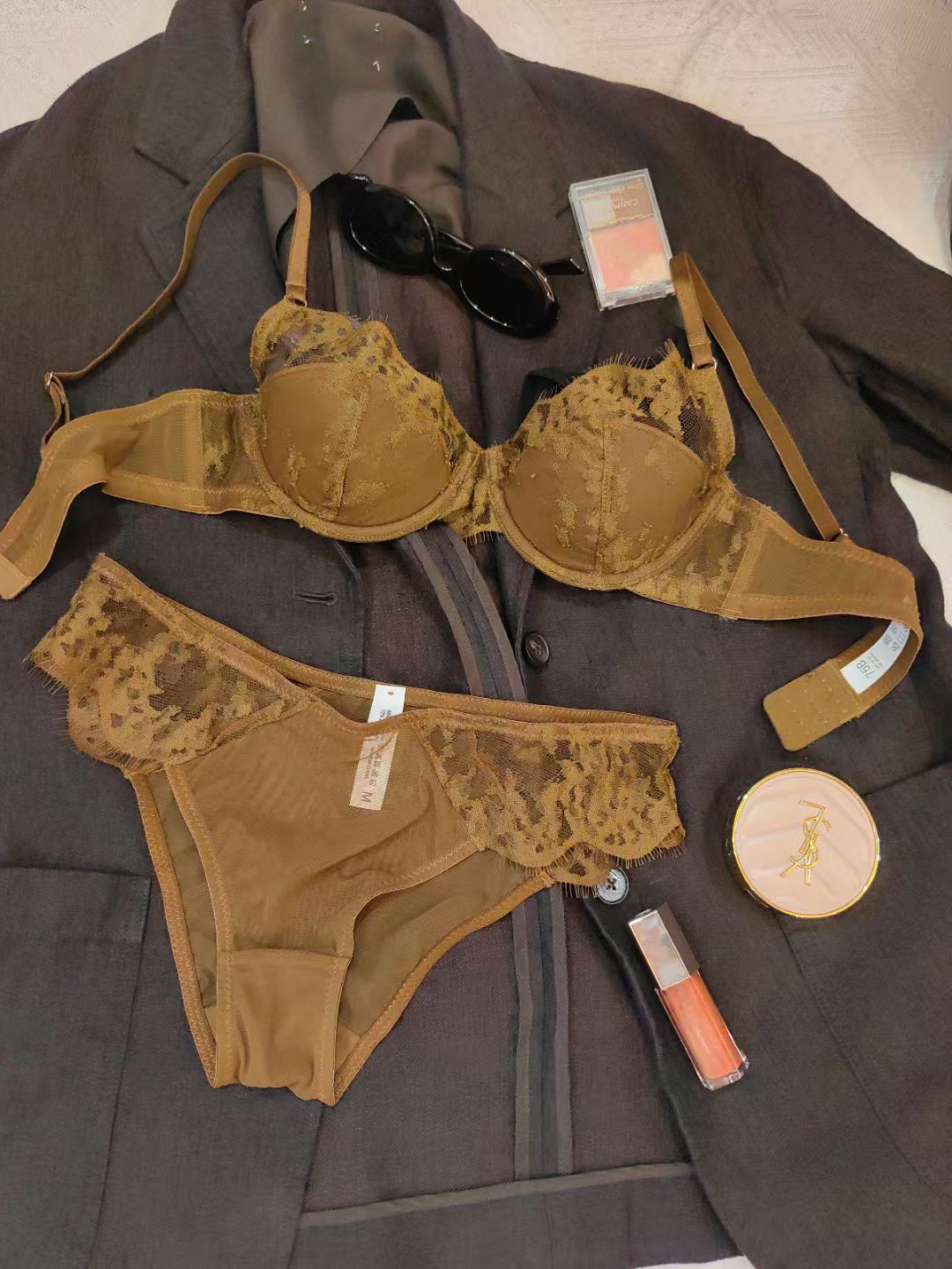 Plus Size Lace Minimizer Bra Set – Ultra-Thin Sexy Lingerie