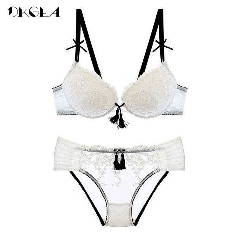 Palace Tassel Push-Up Lace Bra Set – Thick Cotton Lingerie