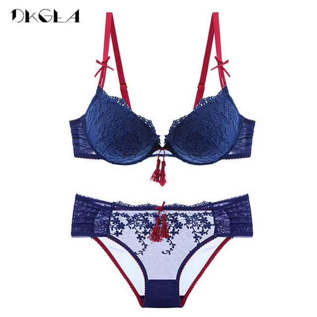 Palace Tassel Push-Up Lace Bra Set – Thick Cotton Lingerie