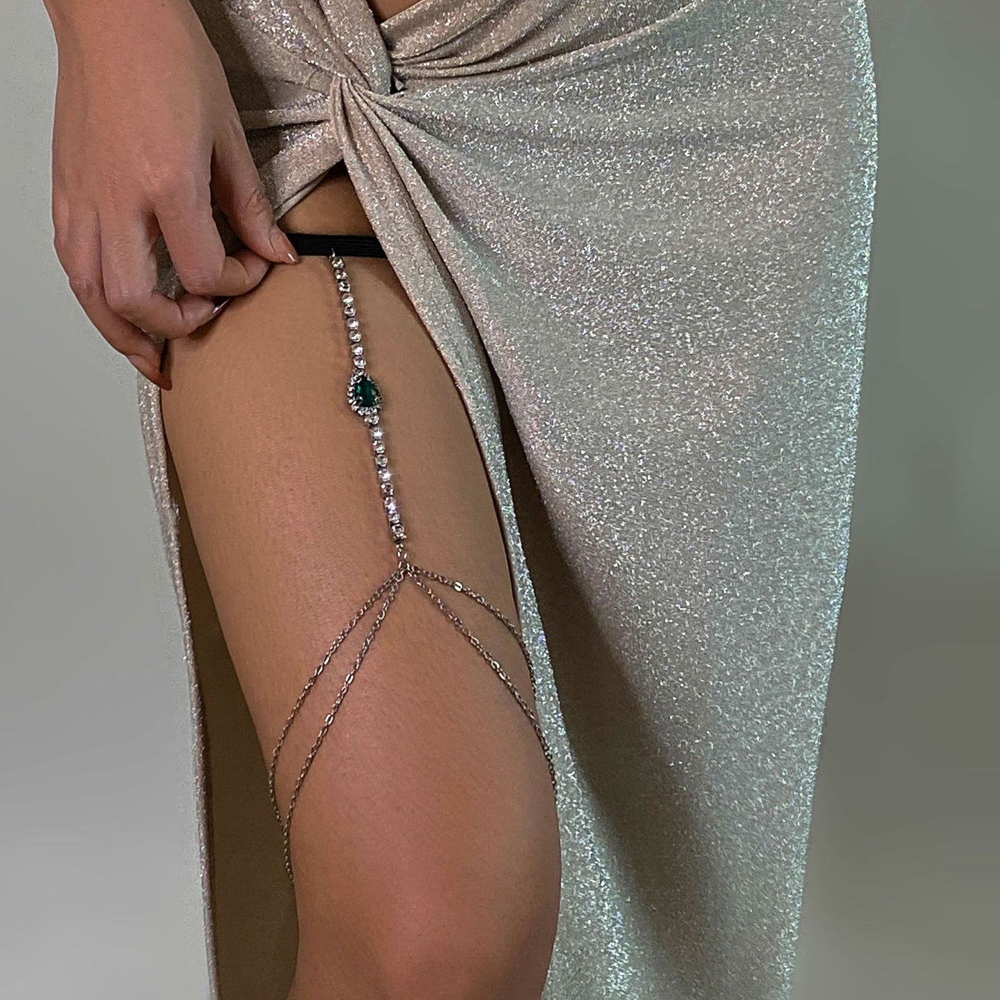 Lolita Lace Thigh Chain – Sexy Fringe Rhinestone Body Jewelry