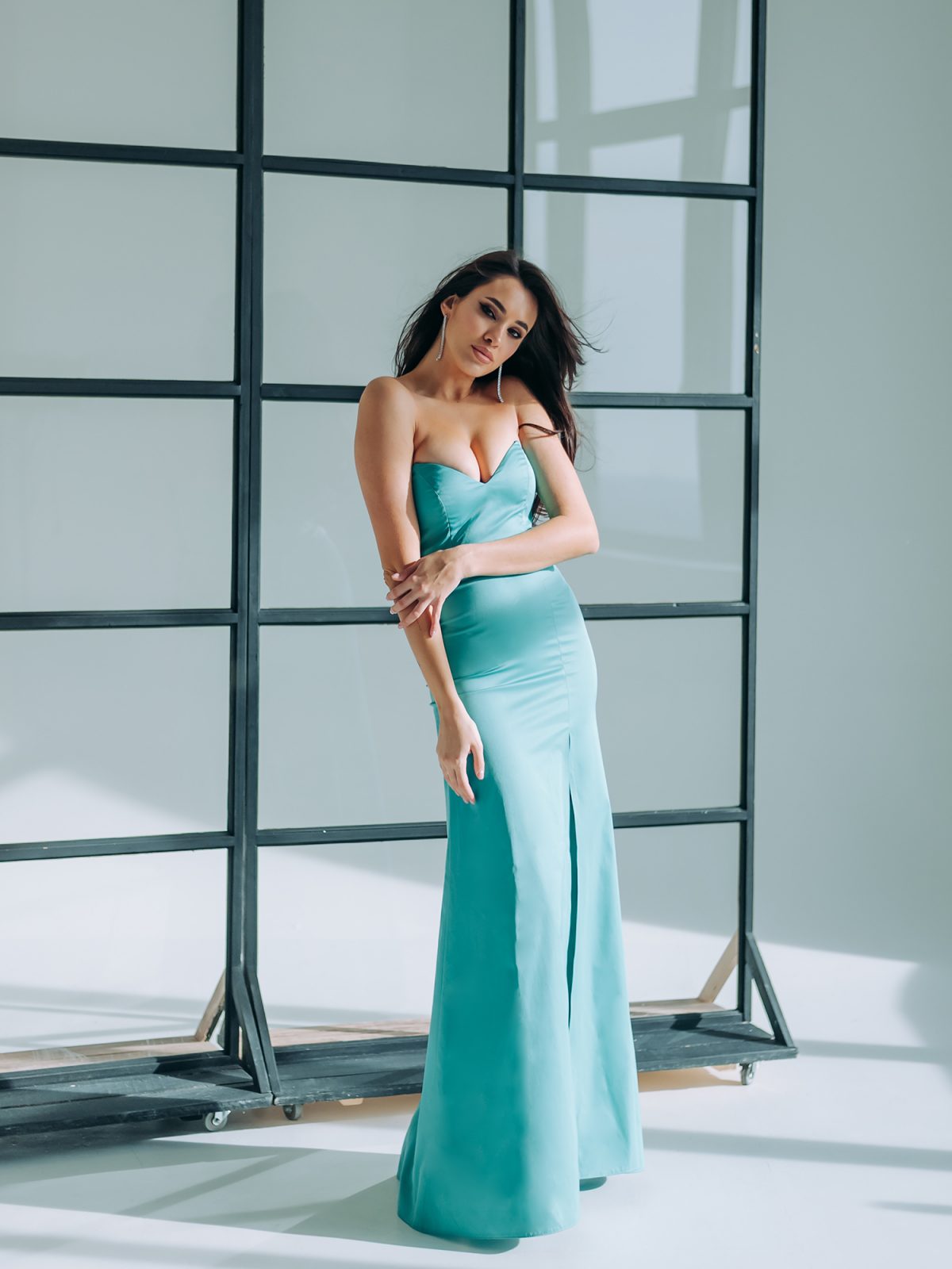 Sparkly Black Off-Shoulder Mermaid Maxi Dress